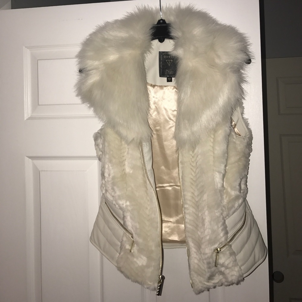Guess fur vest brand new no tags